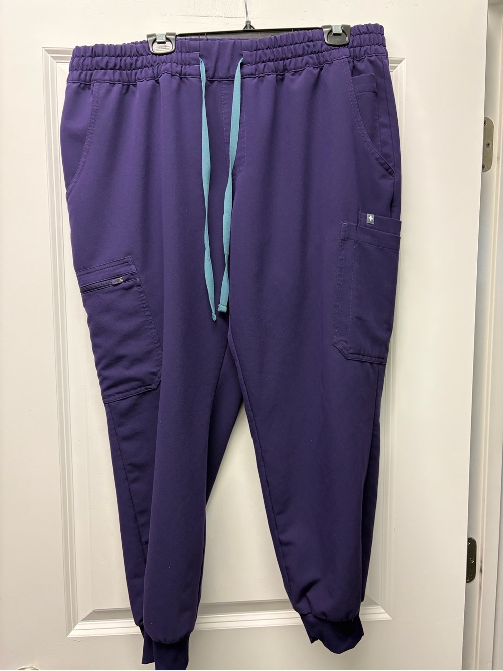 LIKE NEW Figs Zamora Scrub Jogger Purple Pants XXL Petite